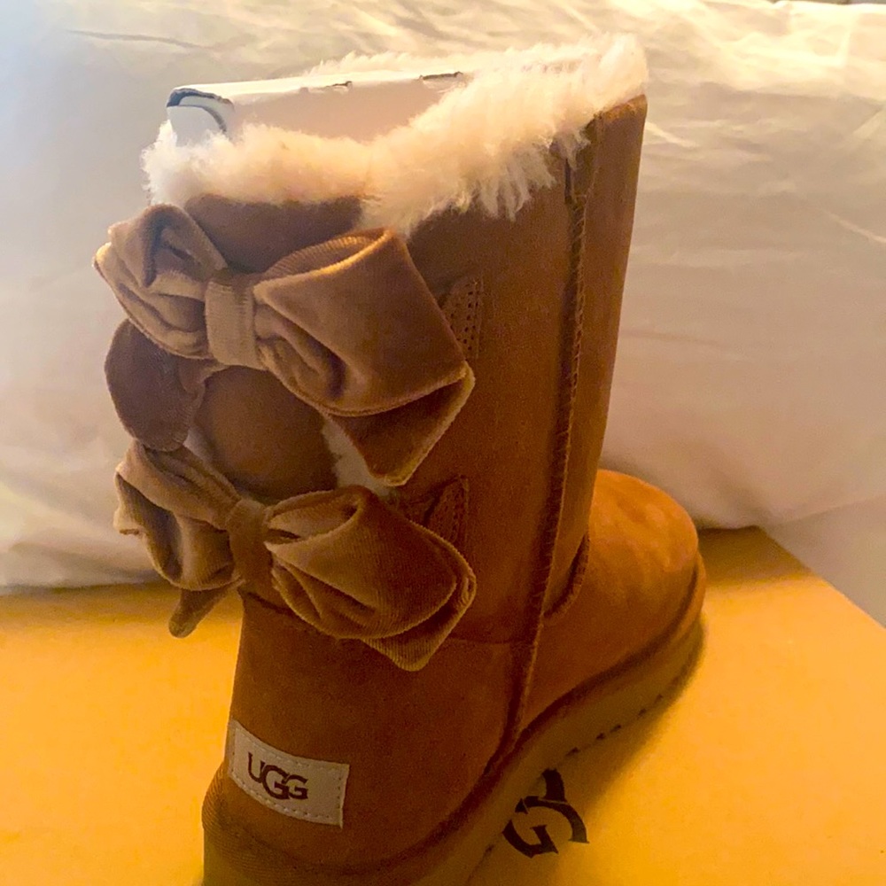 Women’s UGG bowtie boots